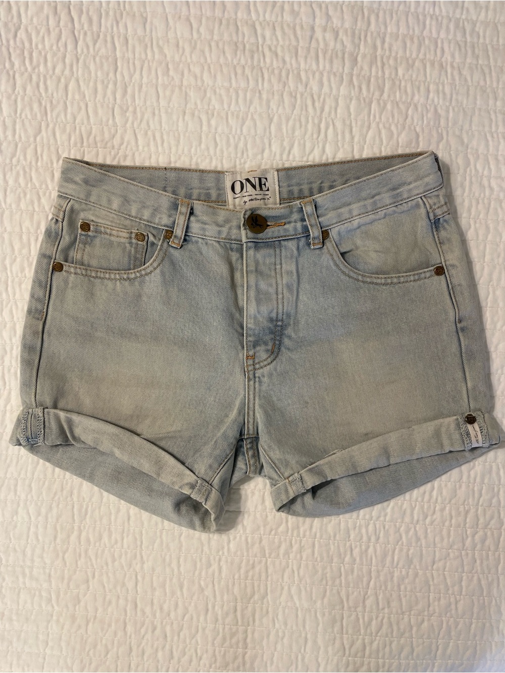 One Teaspoon Chargers Distressed Denim Shorts Low Waist Size 25